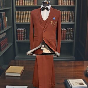 Men’s 3pc Suit  Includes- Coat , vest coat , pant